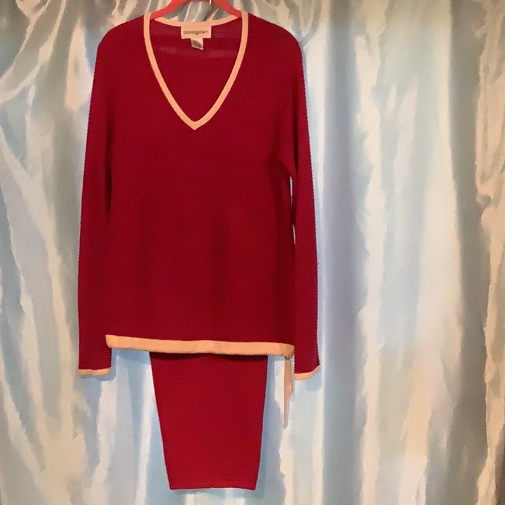 Silk & cotton pantsuit. Top trimmed in white with tie on bottom. Gently used.